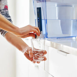 ZeroWater 4.7L (20 Cup) Dispenser pouring out fresh water