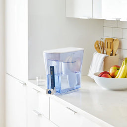ZeroWater 4.7L (20 Cup) Dispenser on the kitchen side